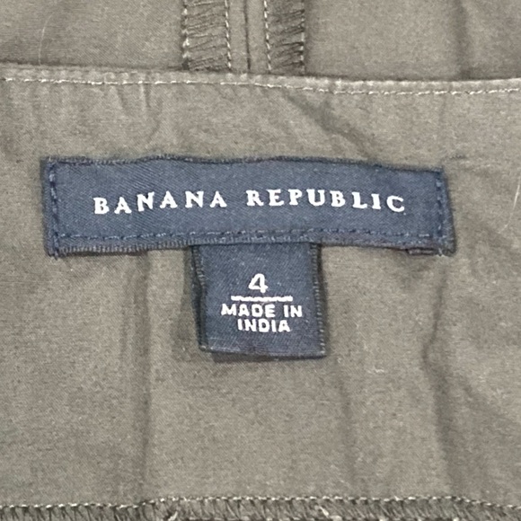 Banana Republic 
Skirt - Picture 10 of 10